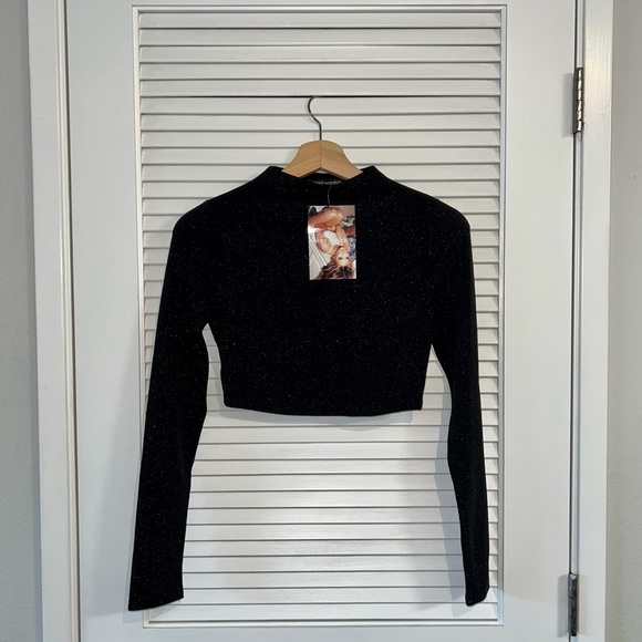 Naked Wardrobe NW Glowed Up Crop - Picture 5 of 10